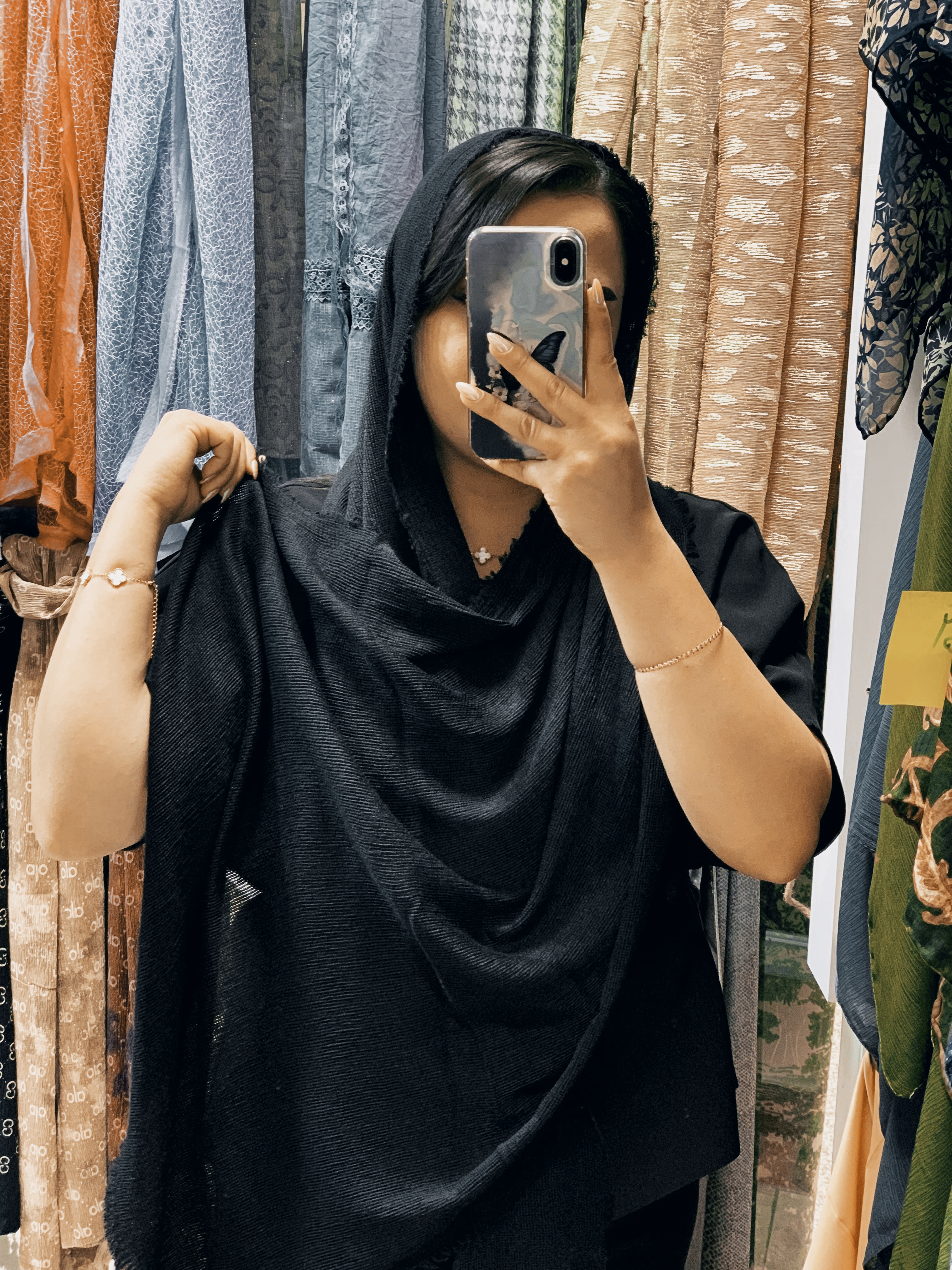 شال پاییزه دور ریش مشکی قهوه‌ای سرمه‌ای
